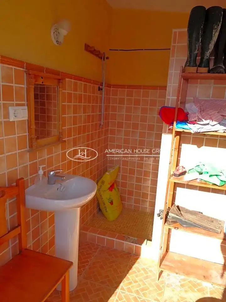 Bany de Casa o xalet en venda en Chiclana de la Frontera amb Aire condicionat, Calefacció i Jardí privat