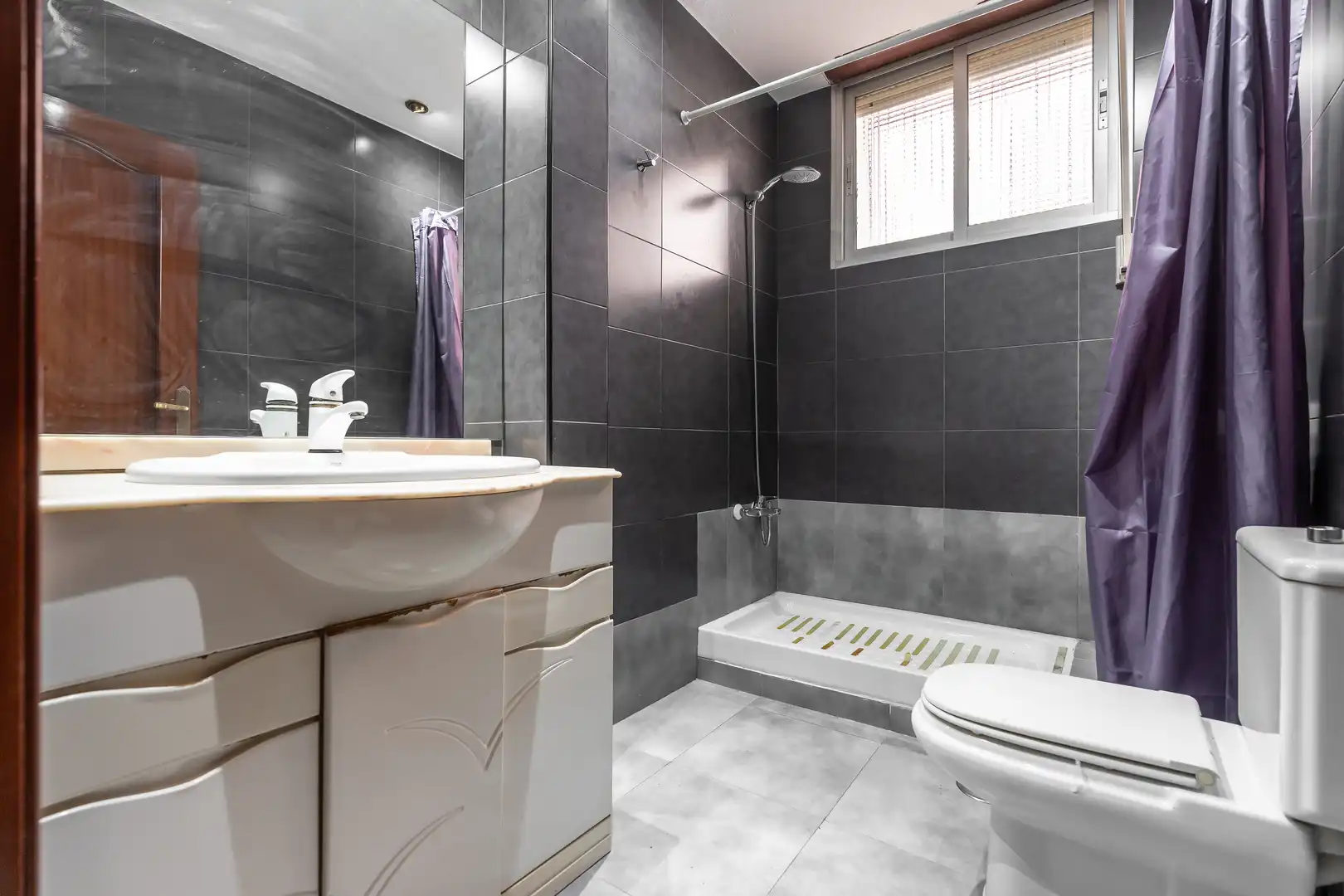 Baño de Piso en venta en Madrid con Calefacción