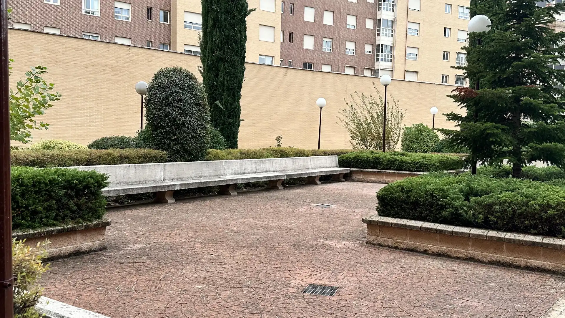 Terraza de Apartamento en venta en Madrid con Aire acondicionado, Calefacción y Jardín privado