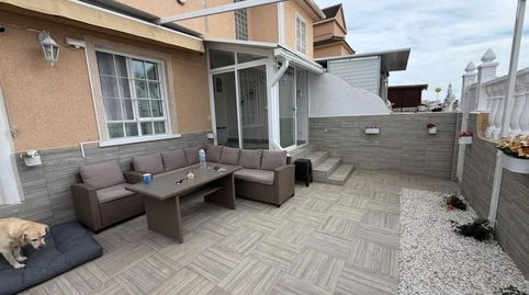 Foto 2 de Casa adosada en venta en La Zenia, Orihuela