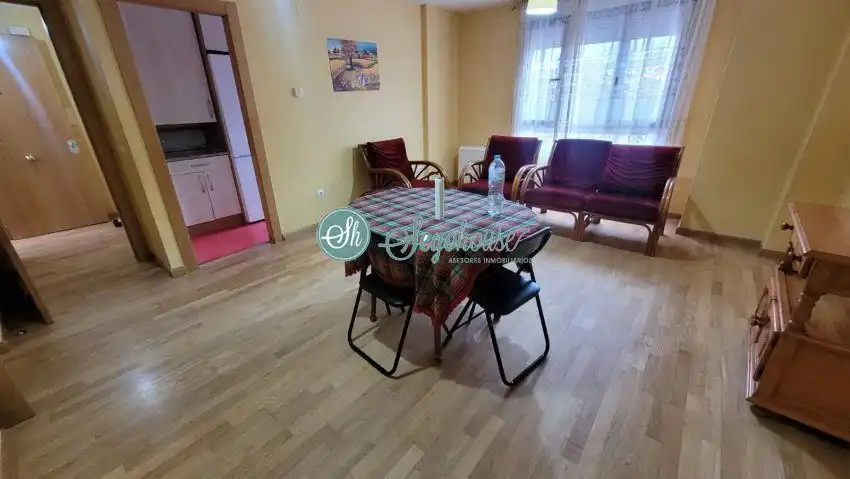 Comedor de Piso en venta en Cantimpalos con Calefacción