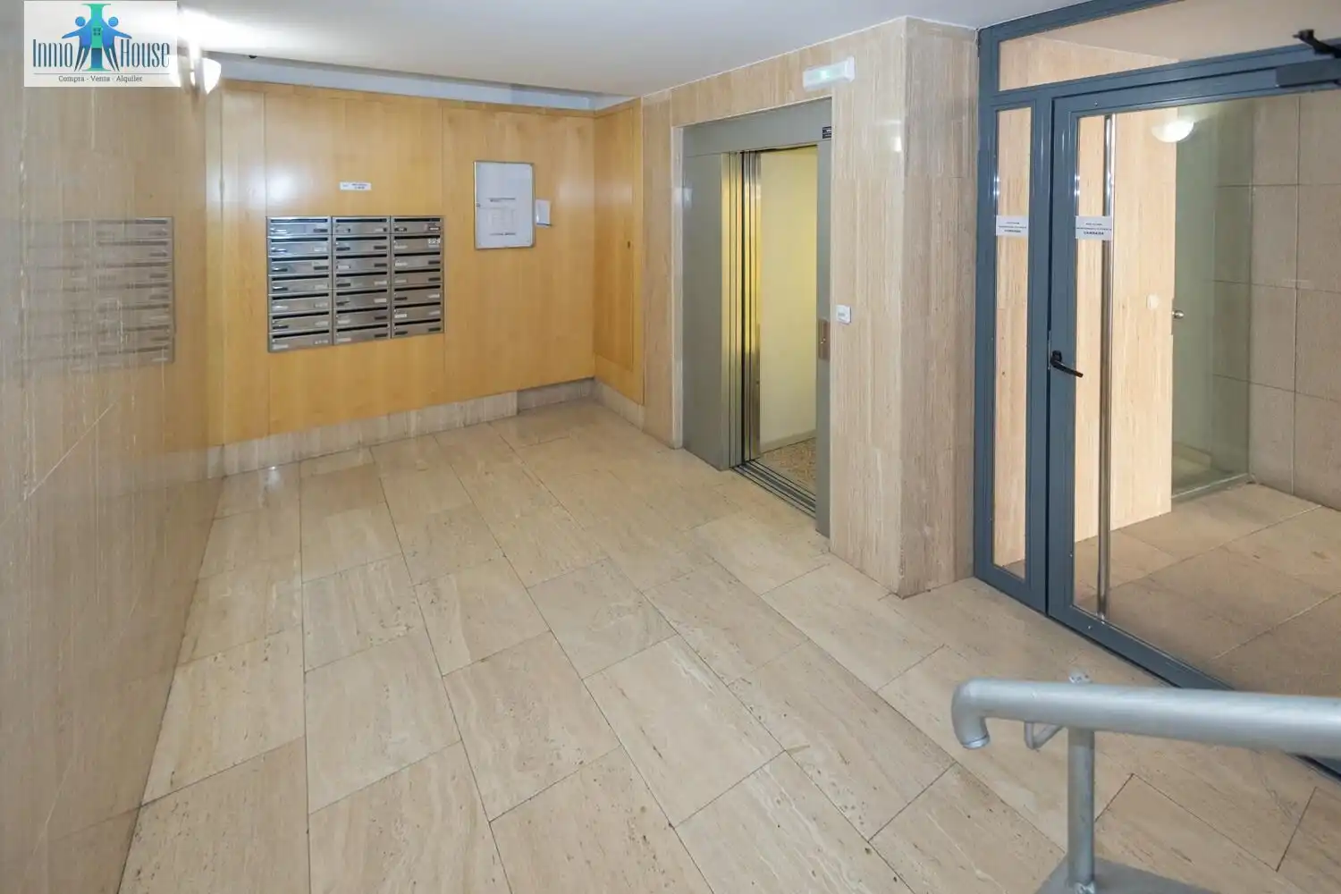 Piso en venta en Albacete con Aire acondicionado, Calefacción y Trastero