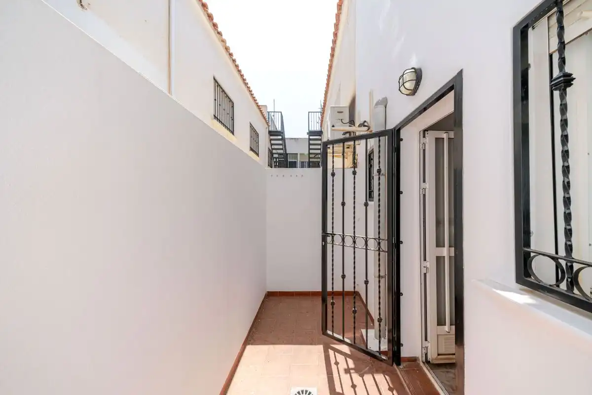 Casa adosada en venta en C. Abdelacies, Zeniamar - Horizonte - La Campana