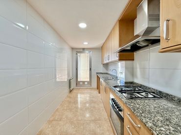 Piso con balcón en venta en Carrer del General Palafox
