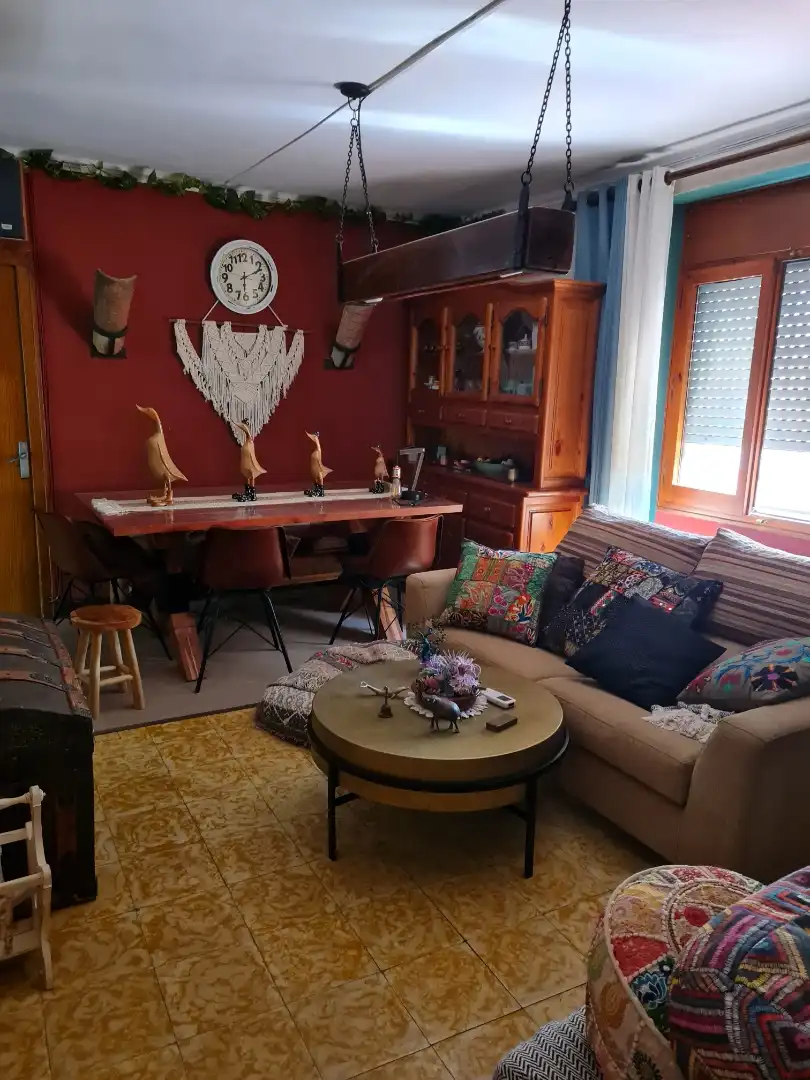 Sala de estar de Dúplex para compartir en Vilaverd con Aire acondicionado, Terraza y Amueblado