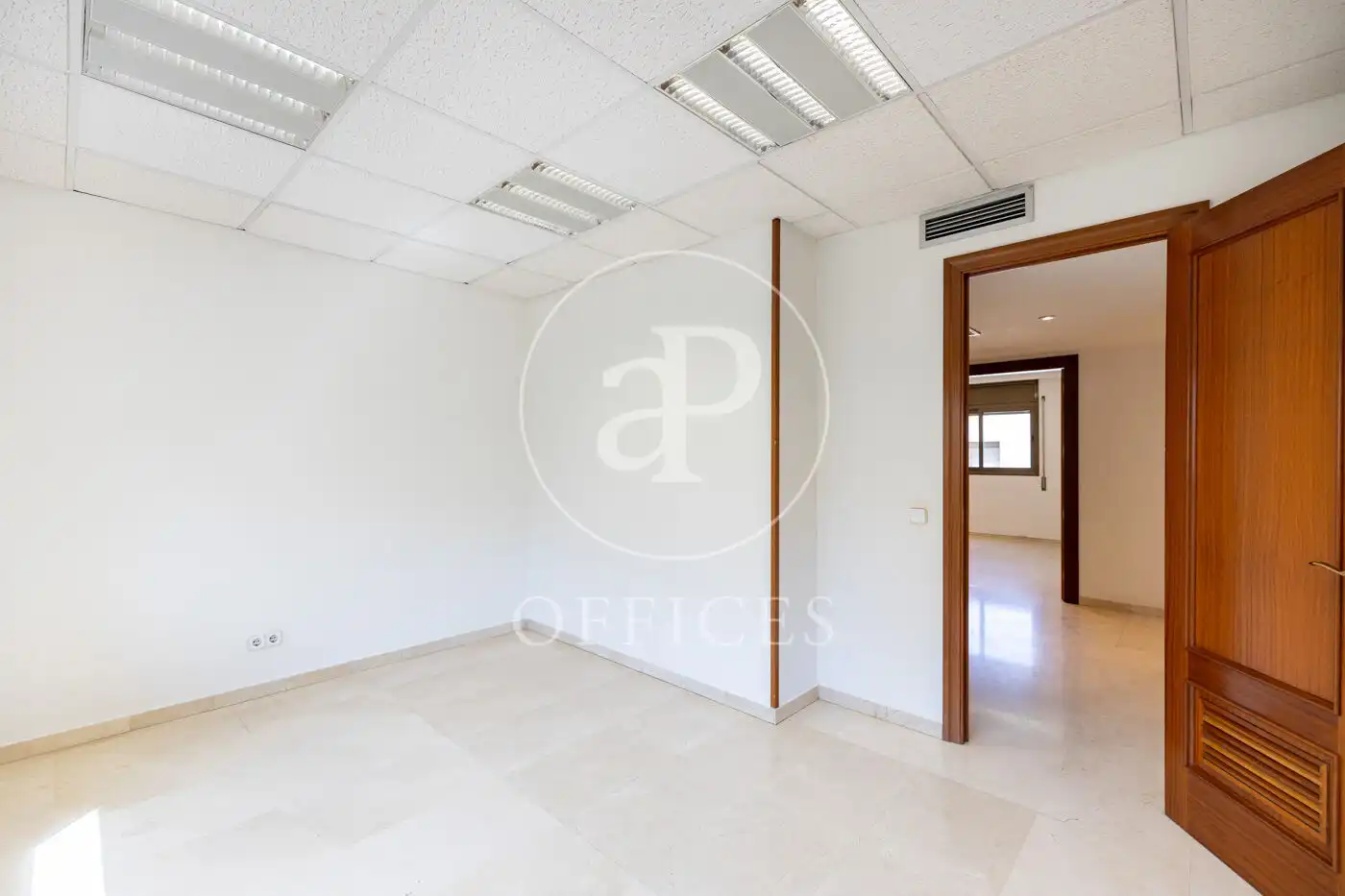 Oficina de alquiler en L'Hospitalet de Llobregat