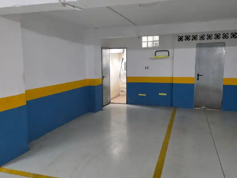 Garage zum Verkauf in Melilla