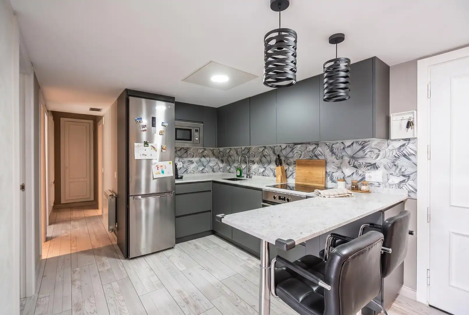 Cocina de Planta baja en venta en Las Rozas de Madrid con Aire acondicionado, Calefacción y Jardín privado