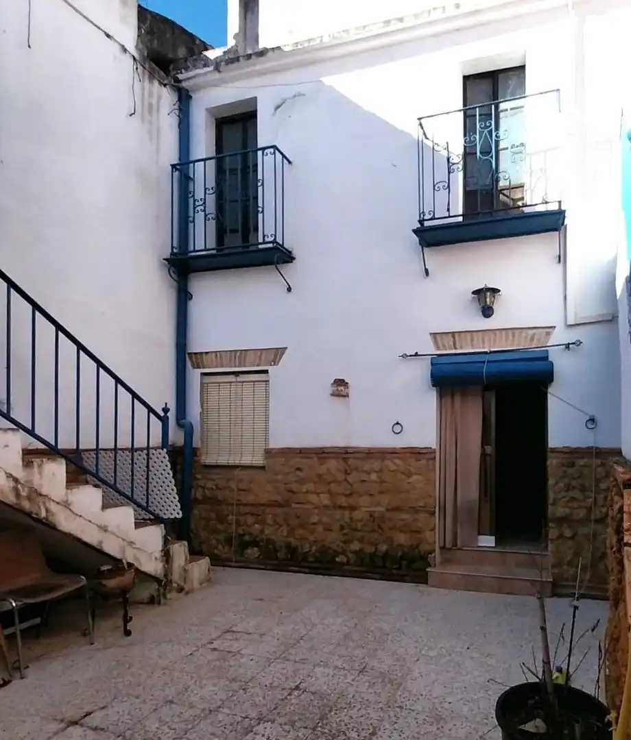 Vista exterior de Casa o chalet en venta en Carmona