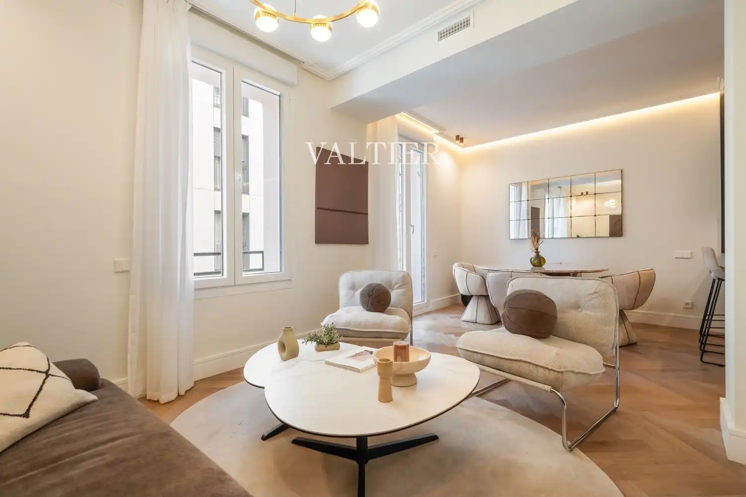 Living room of Flat for sale in Madrid  with Air Conditioner, Heating and Terrace