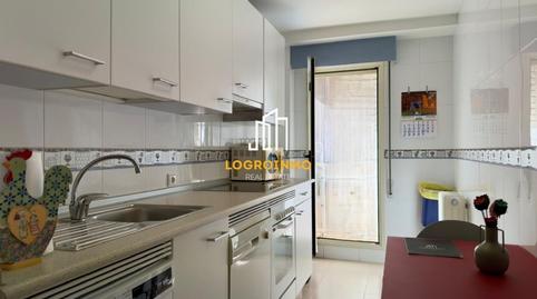 Foto 2 de Pis en venda a Lardero, La Rioja