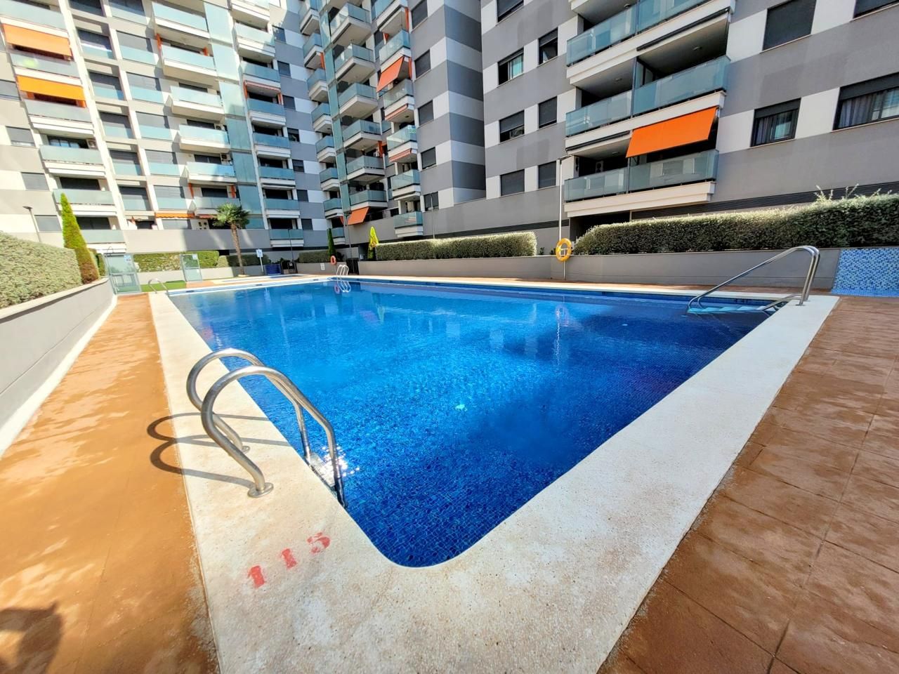 Swimming pool of Apartment for sale in Gandia  with Furnished and Community pool