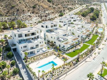 Apartament amb piscina en venda a Monforte del Cid