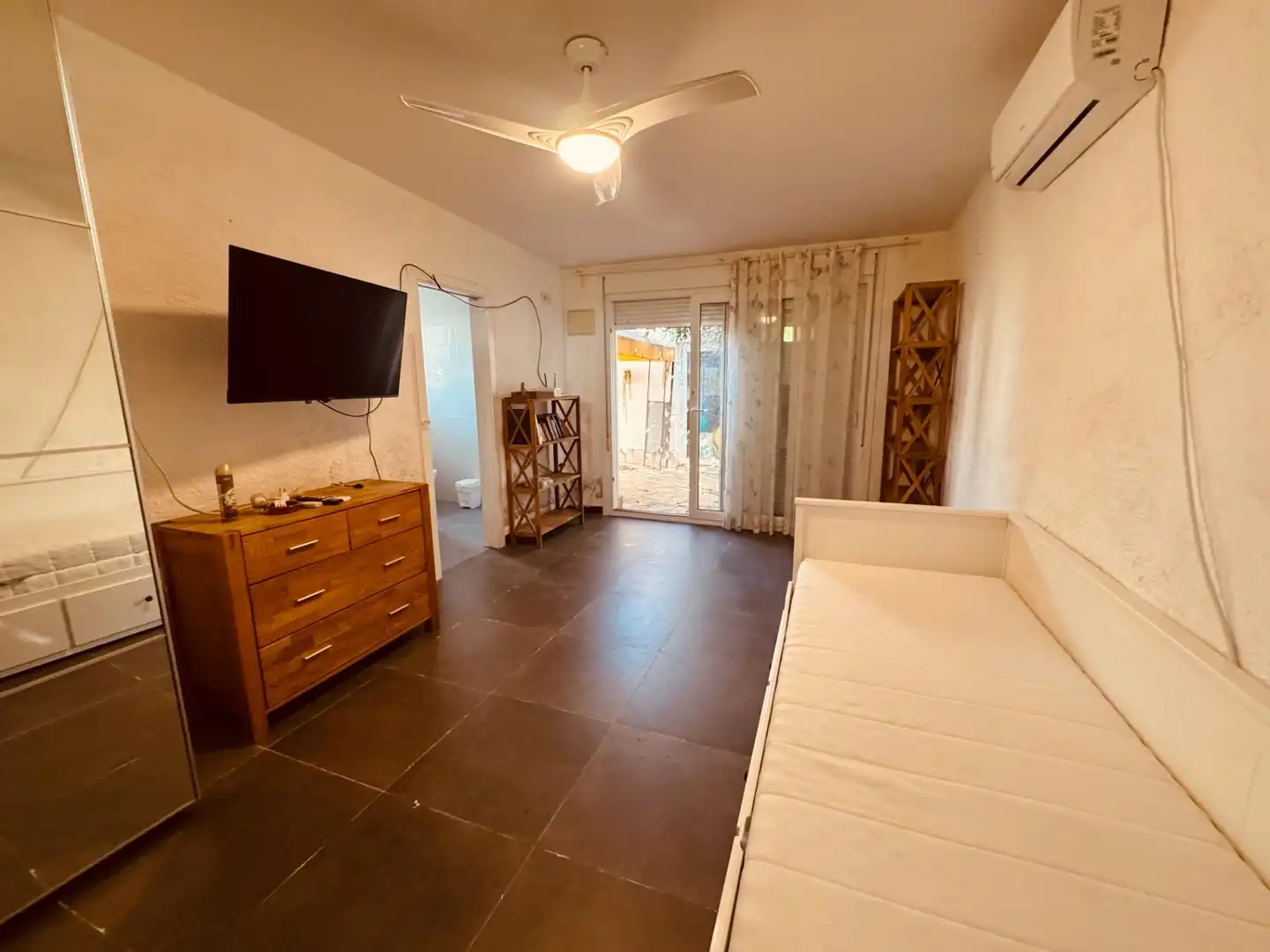 Haus oder Chalet zum Verkauf in Chiclana de la Frontera mit Klimaanlage, Privatgarten und Abstellraum