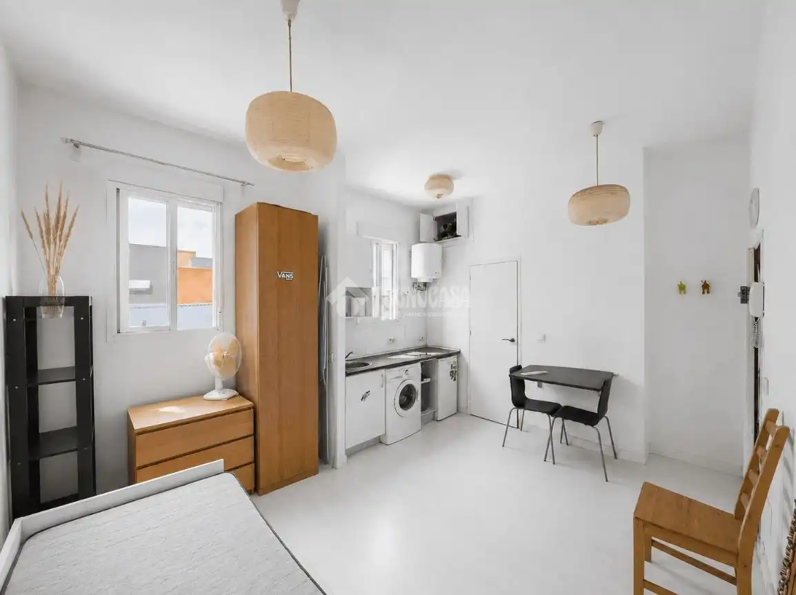 Exterior view of Study for sale in Madrid  with Air Conditioner