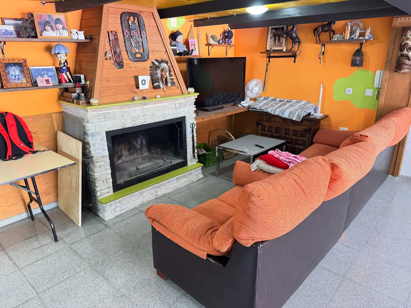 Sala d'estar de Casa adosada en venda en Roquetas de Mar amb Aire condicionat, Terrassa i Traster