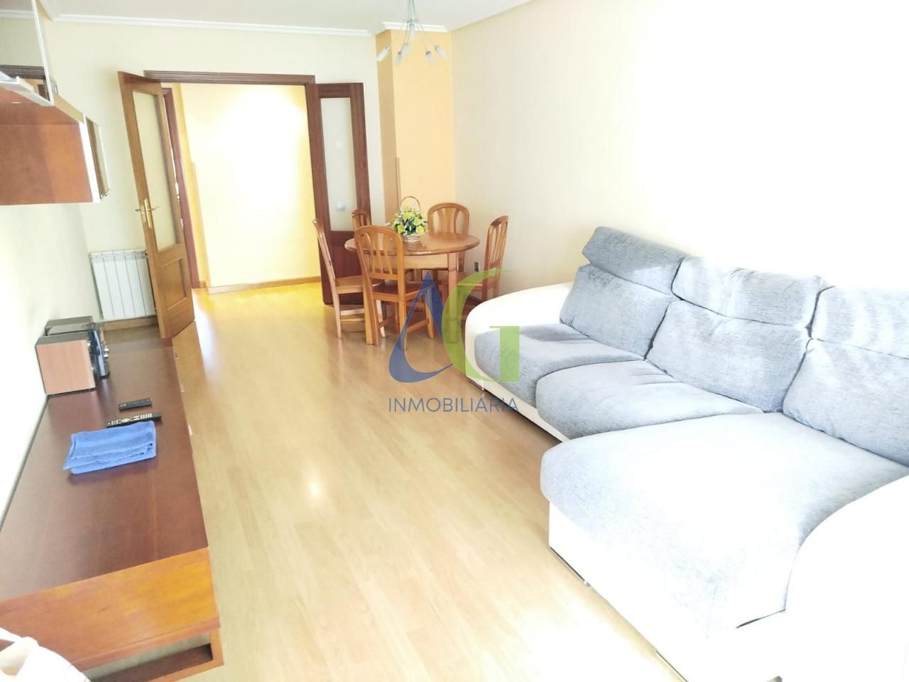 Flat to rent in JACINTO BENAVENTE, Villaquilambre