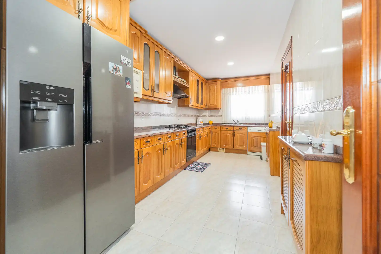 Kitchen of Houses for sale in San Sebastián de los Reyes  with Air Conditioner, Heating and Private garden