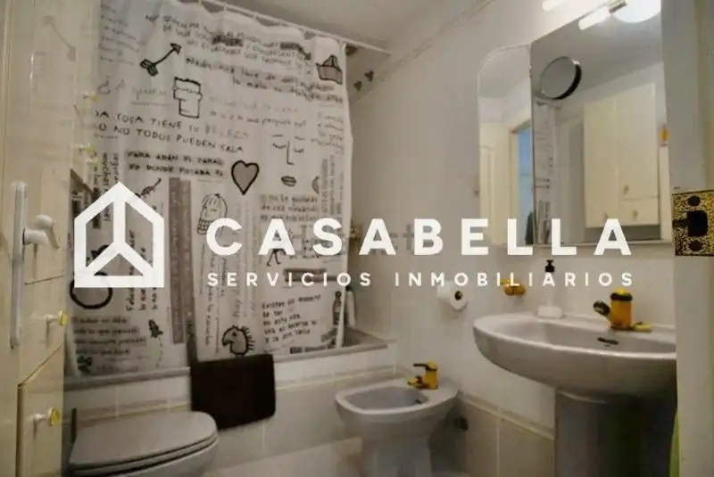 Baño de Piso en venta en Valencia con Aire acondicionado, Calefacción y Terraza