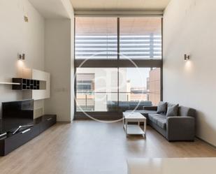 Sala d'estar de Àtic de lloguer en  Valencia Capital amb Aire condicionat, Calefacció i Terrassa