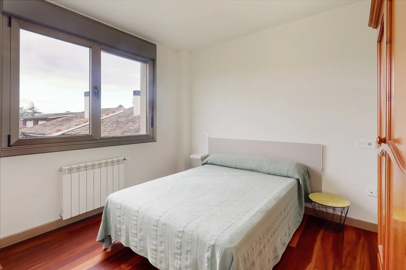 Bedroom of Houses for sale in Gijón   with Heating