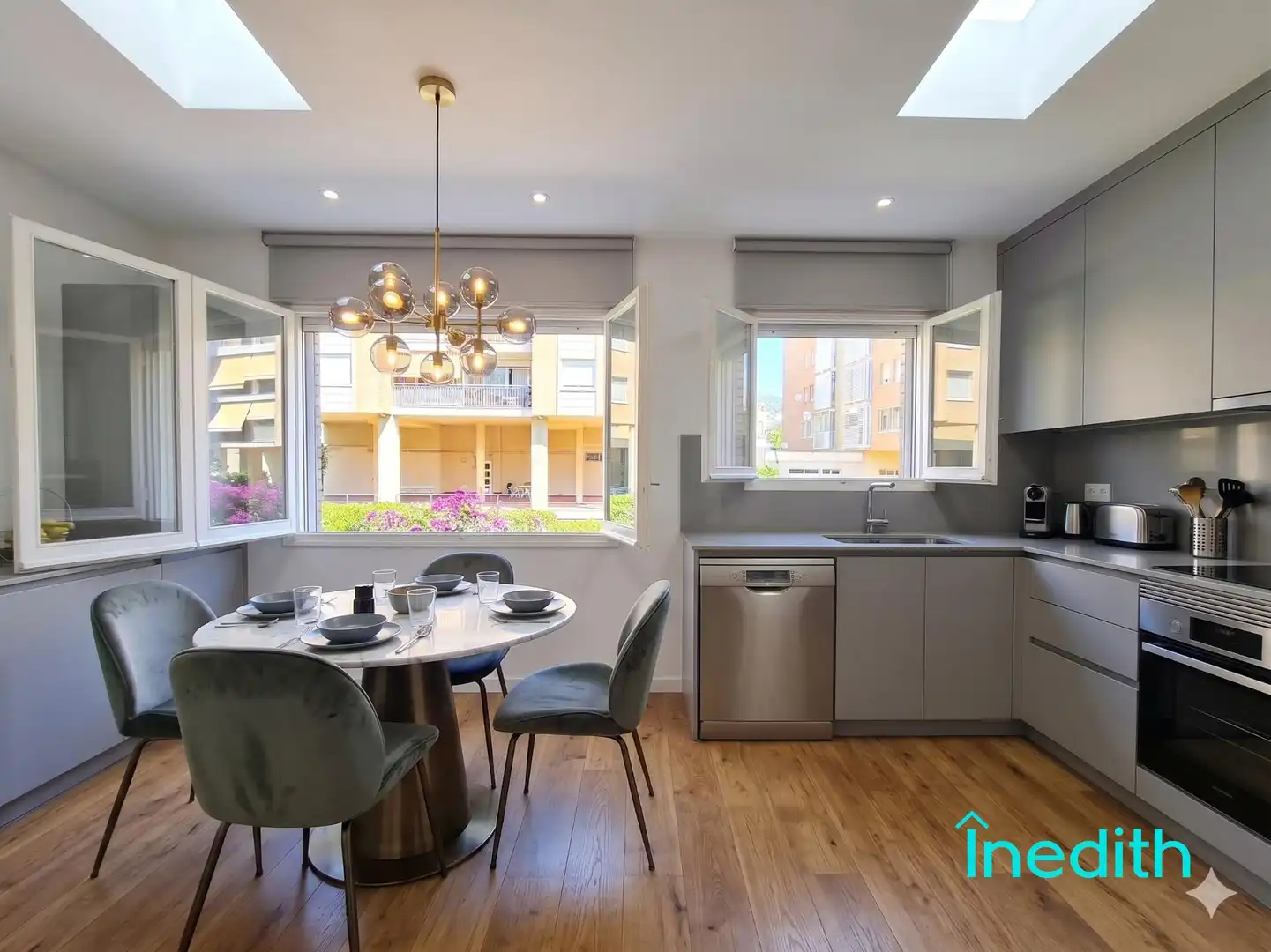 Cocina de Casa o chalet en venta en Viladecans con Calefacción, Jardín privado y Terraza