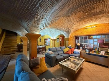 House with pool for sale in Casco Antiguo
