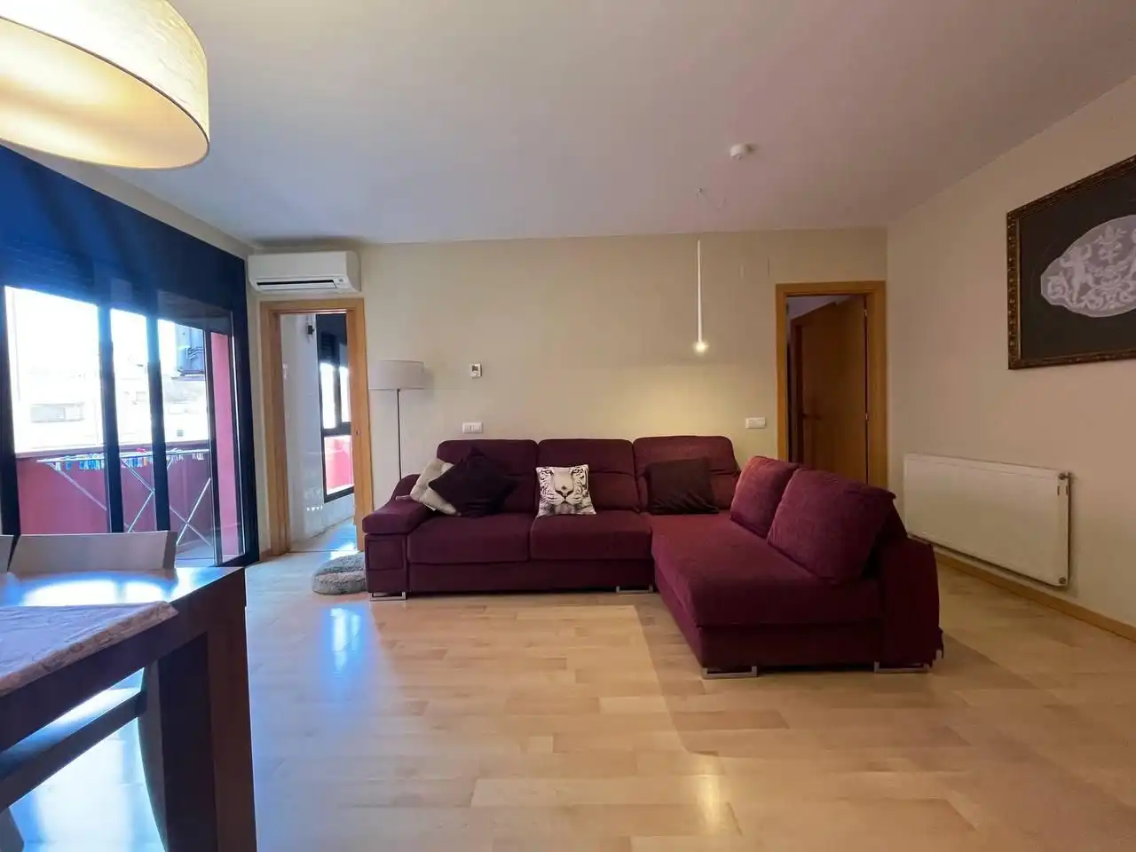 Living room of Flat for sale in Figueres