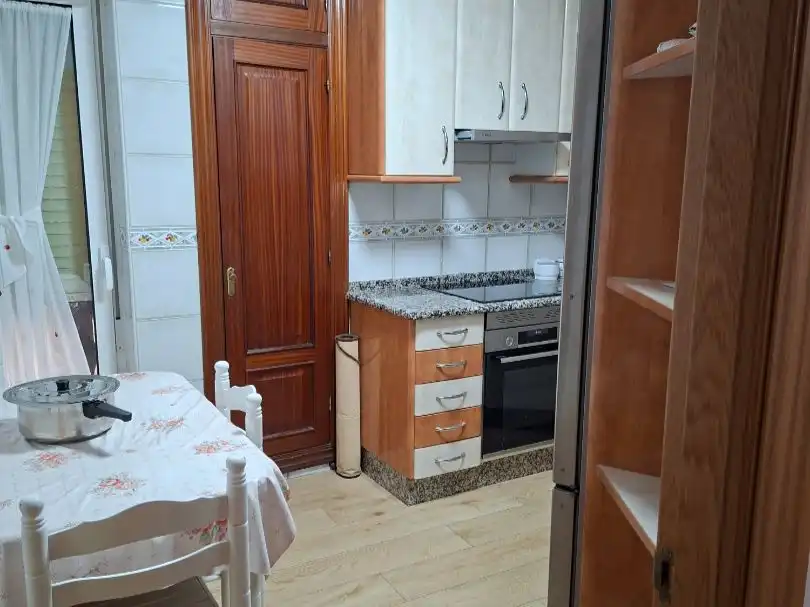 Cocina de Piso en venta en Benavente con Terraza y Balcón