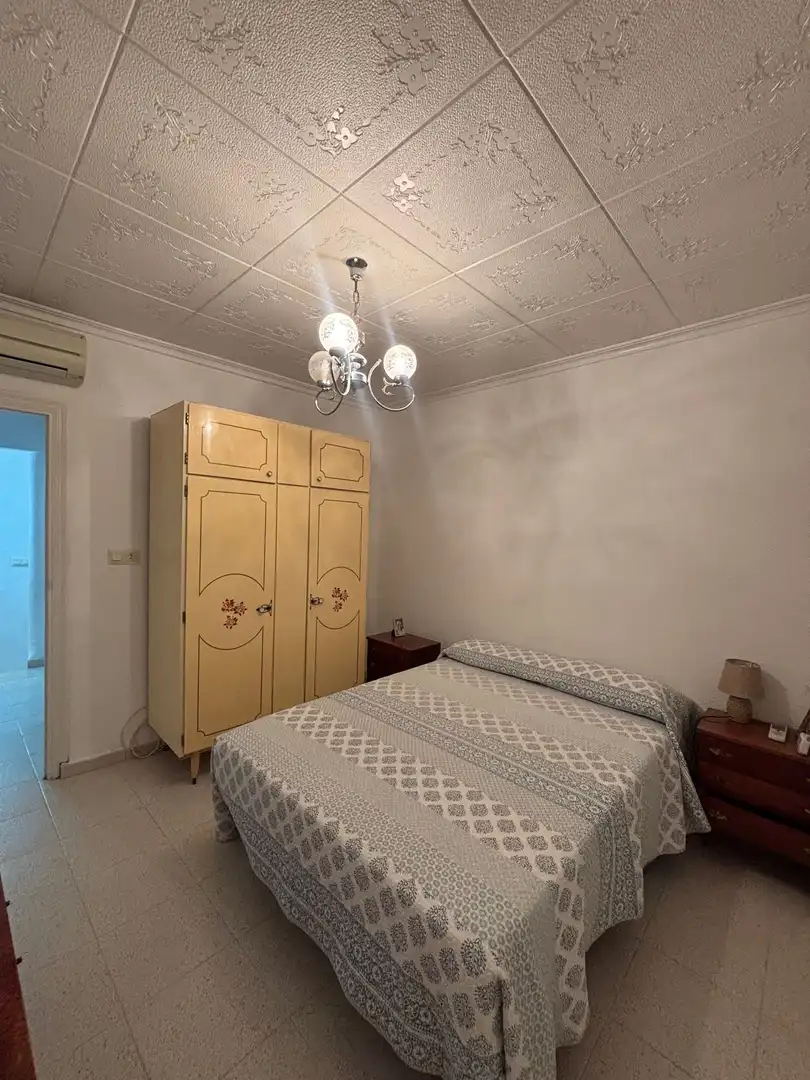 Dormitori de Casa o xalet en venda en Monóvar  / Monòver amb Calefacció, Terrassa i Moblat