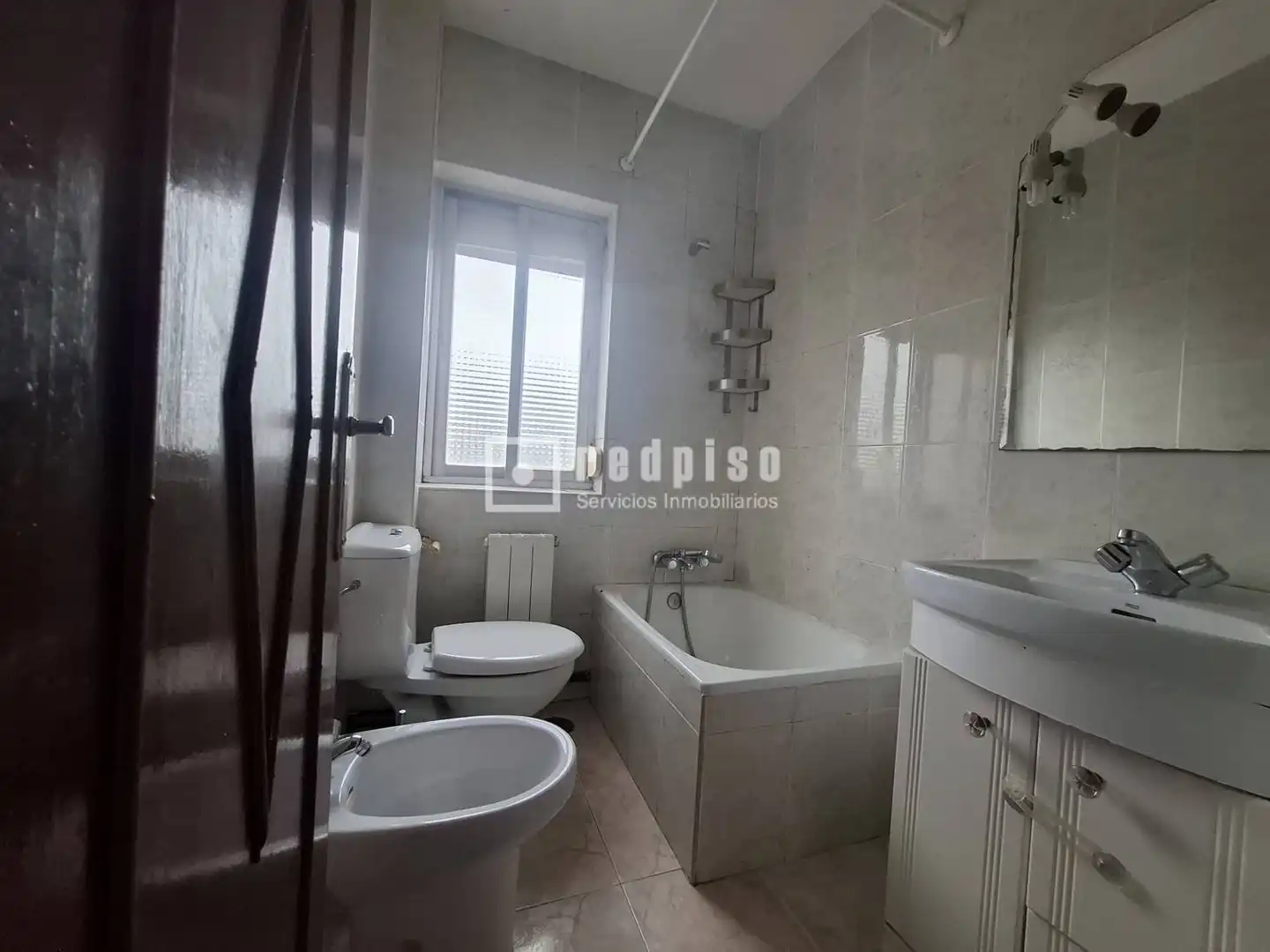 Baño de Piso en venta en Madrid con Calefacción y Terraza