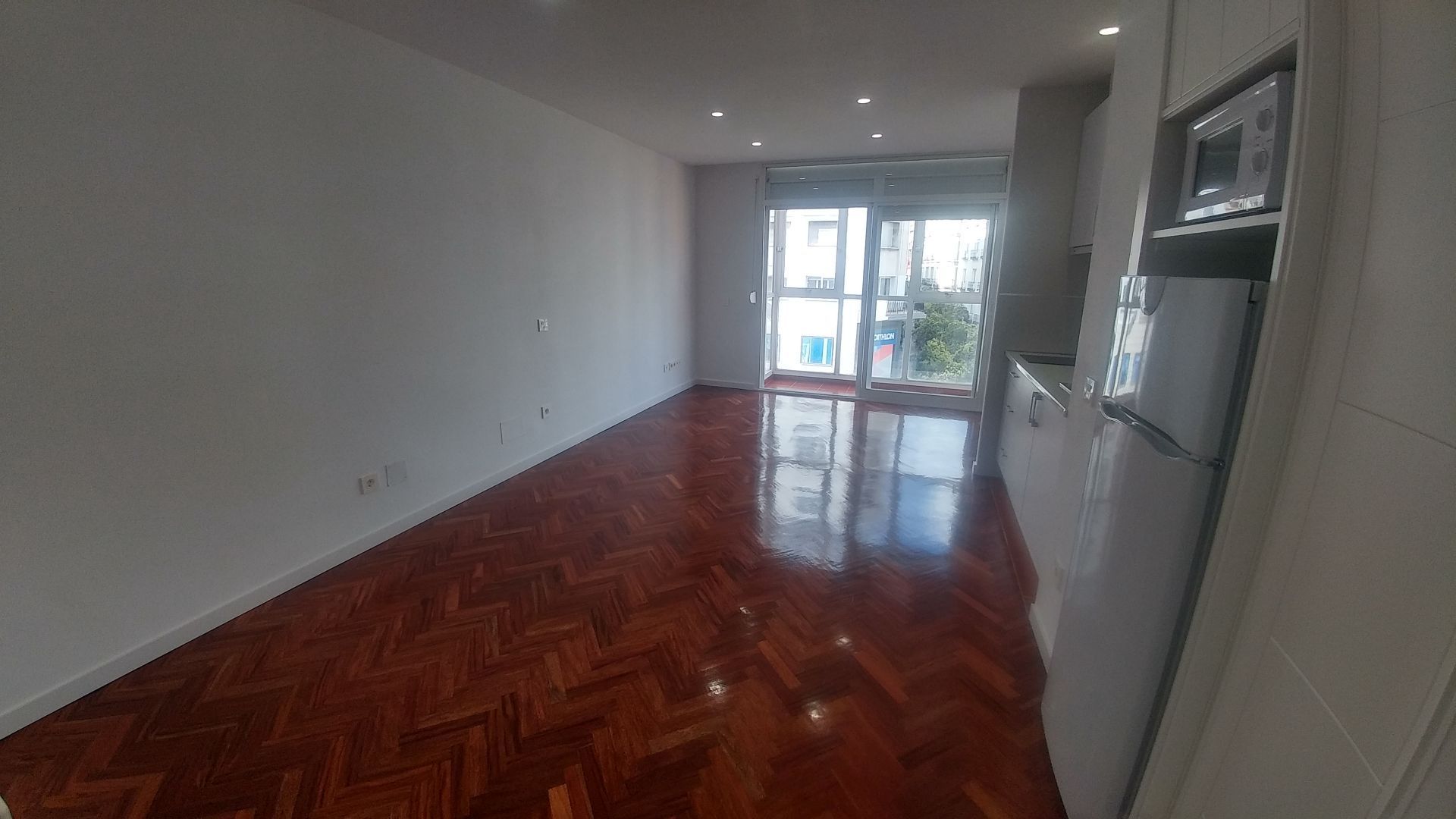 Sala d'estar de Estudi de lloguer en  Madrid Capital amb Aire condicionat