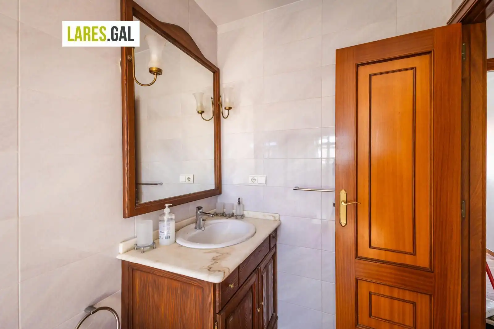 Flat for sale in Canabés de Abaixo, Coiro