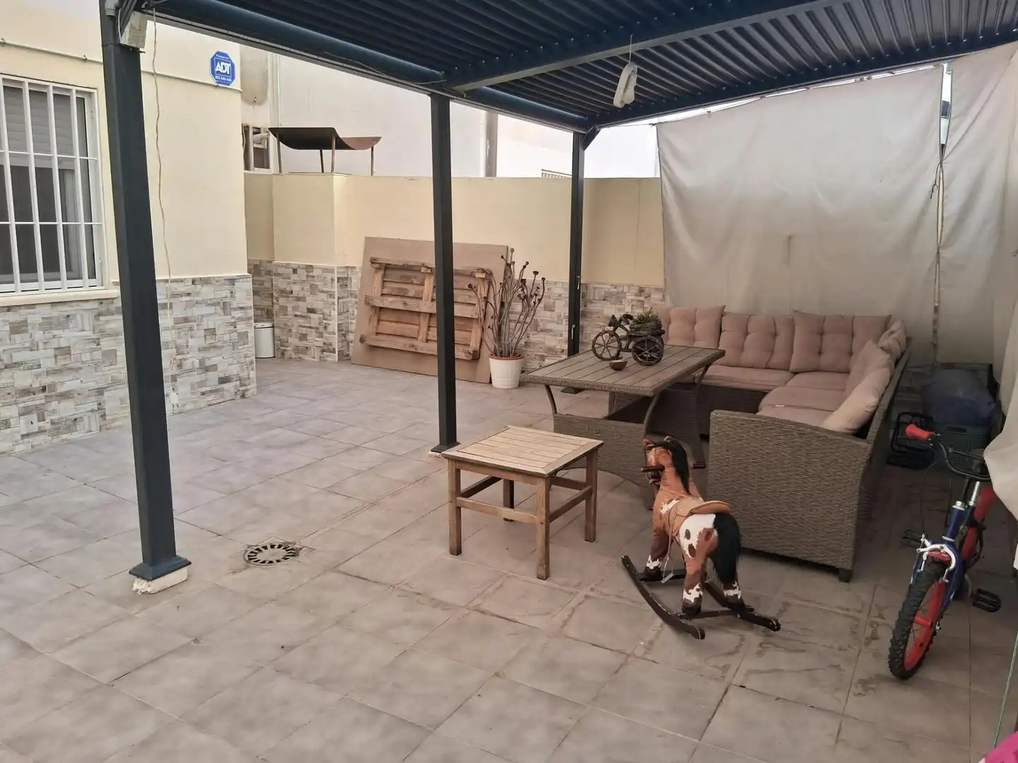 Terrassa de Pis en venda en Pedanías - Extrarradio 