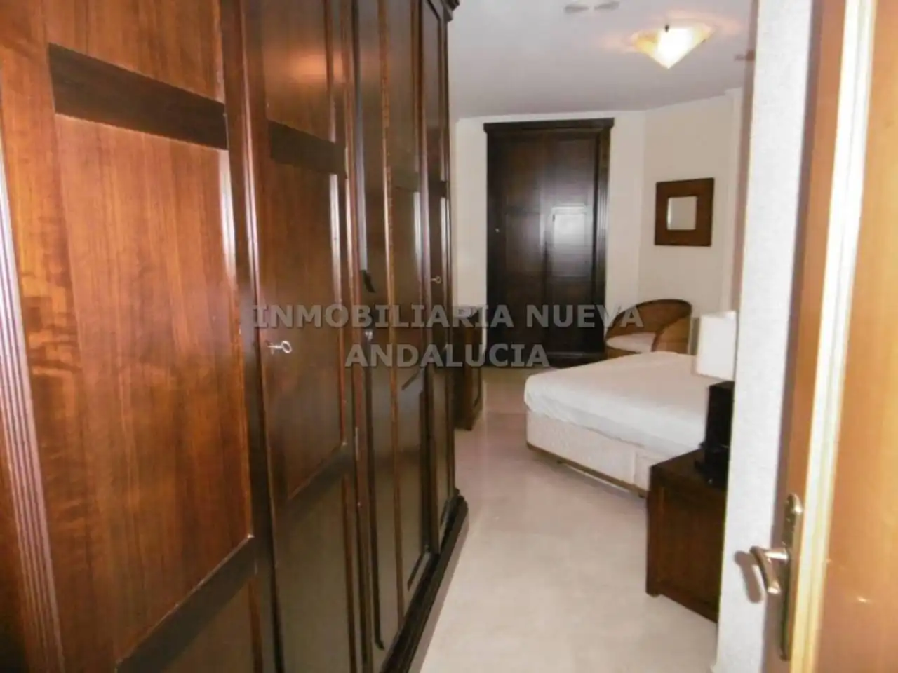 Schlafzimmer von Dachboden zur Miete in Almería mit Heizung, Terrasse und Möbliert