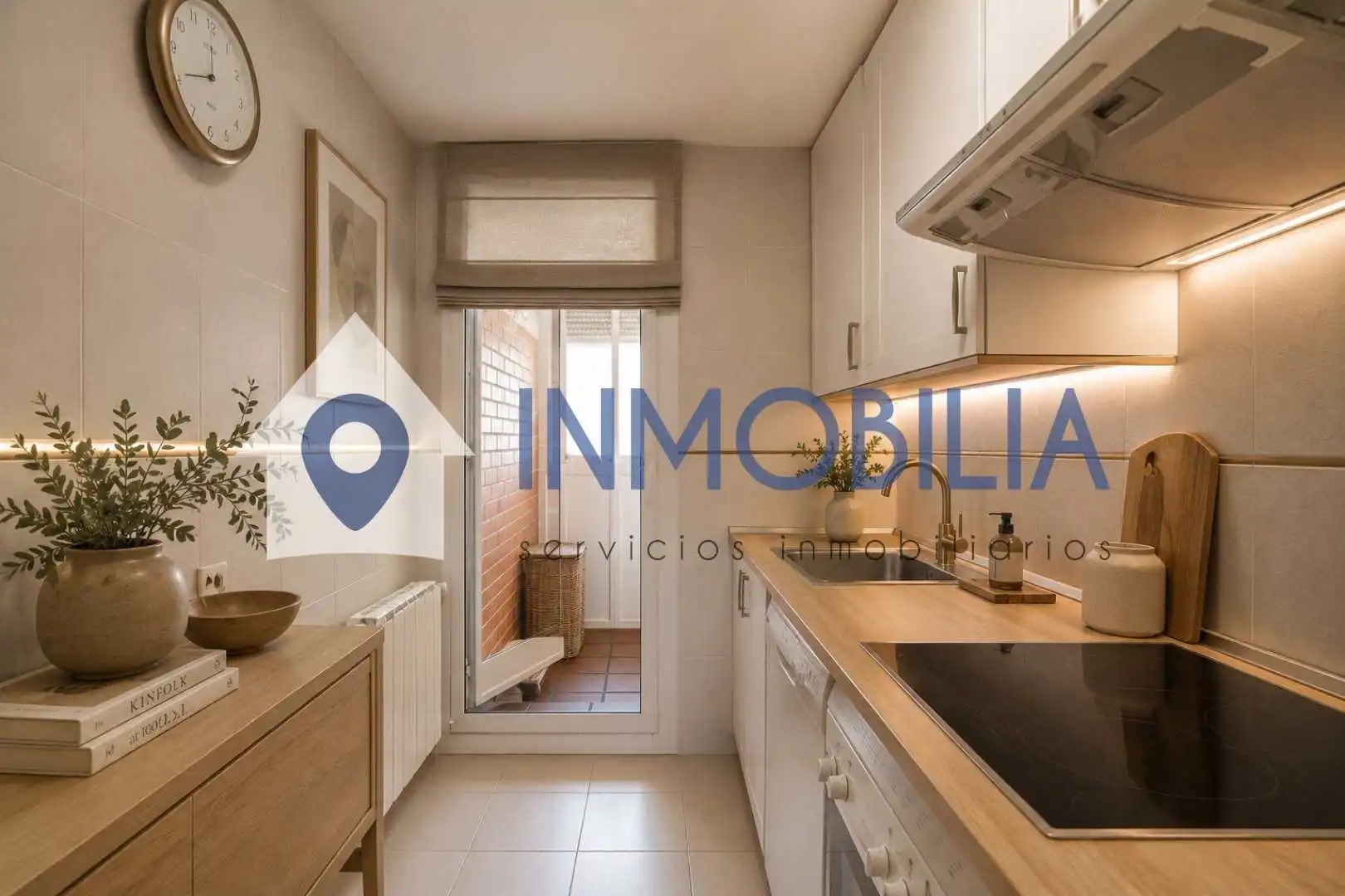 Cocina de Piso en venta en Madrid con Aire acondicionado, Calefacción y Trastero