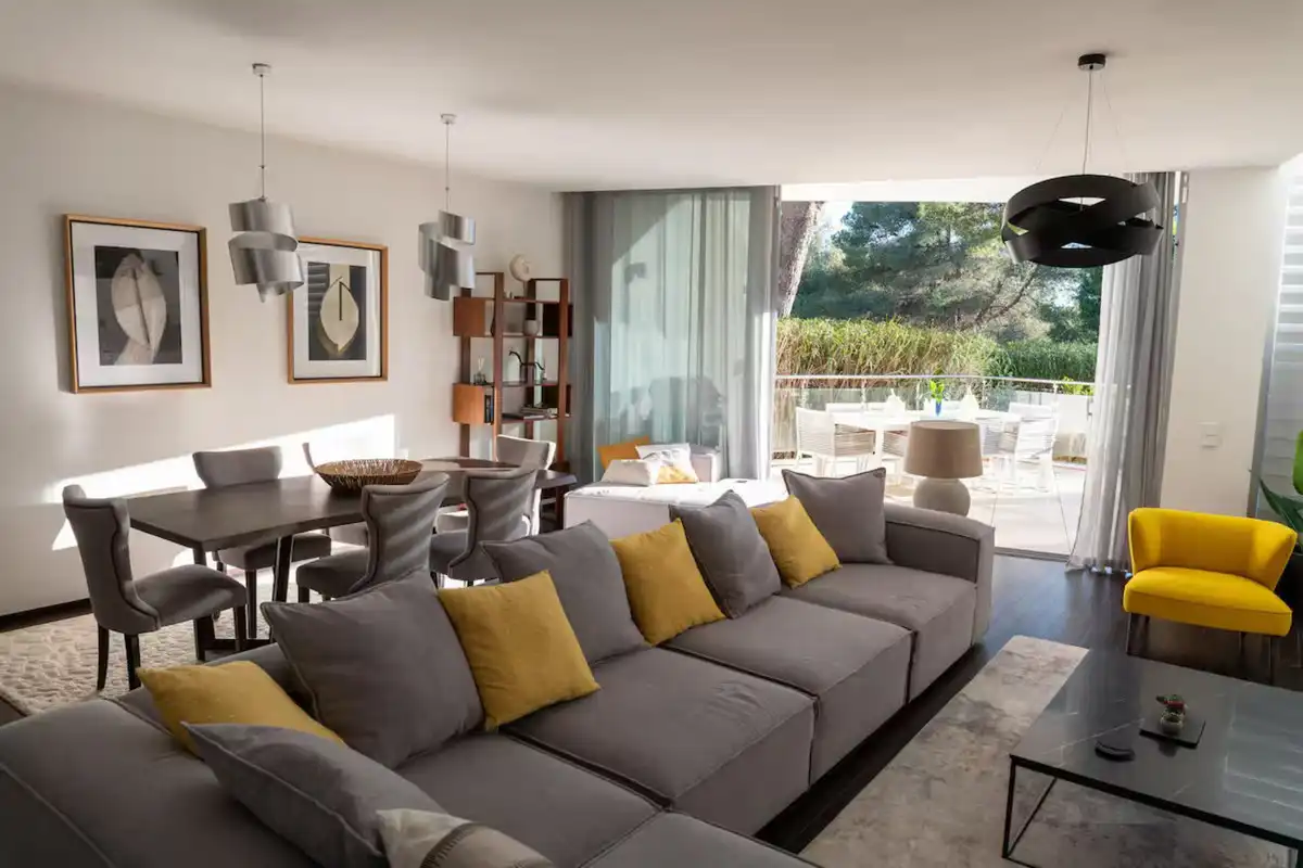Living room of Detached homes for sale in Marbella  with Air Conditioner, Terrace and Storage room