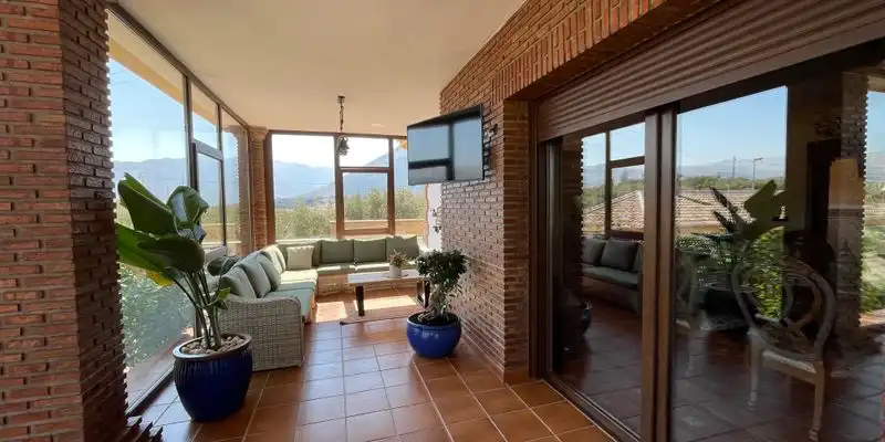Terrassa de Casa o xalet en venda en Loja amb Aire condicionat, Jardí privat i Terrassa