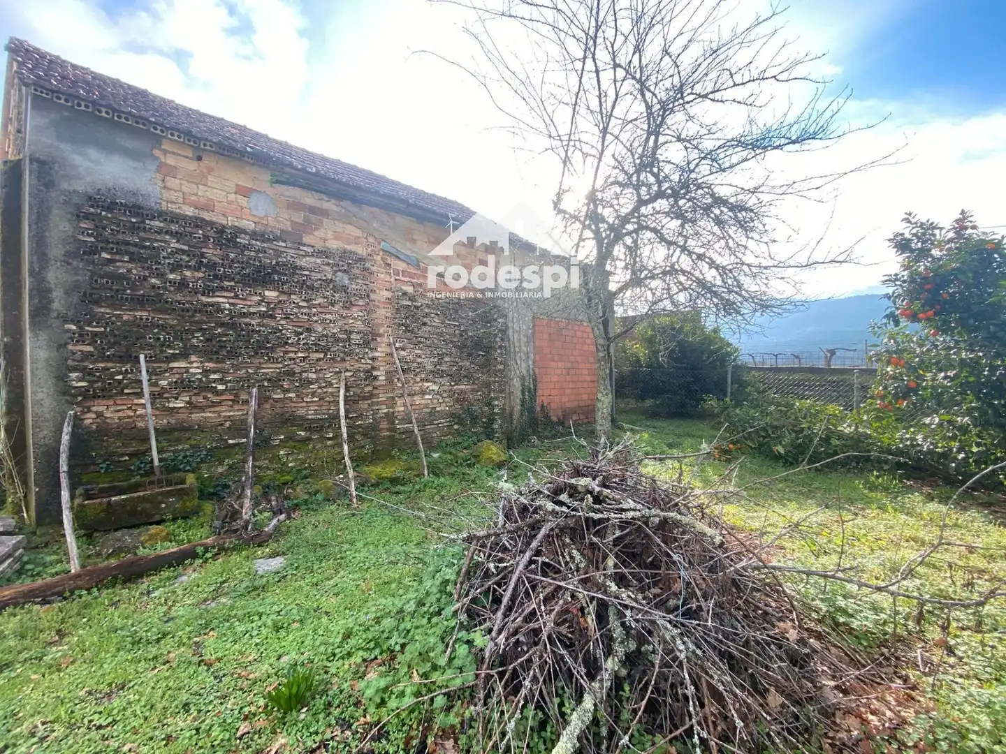 Houses for sale in Crecente  with Heating, Storage room and Swimming Pool