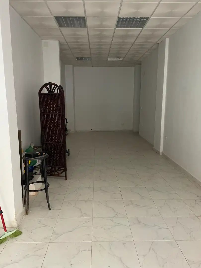 Local comercial en alquiler en Calle Villalba, imagen 7