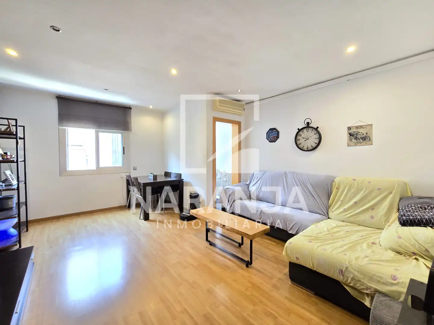 Vista exterior de Piso en venta en Santa Coloma de Gramenet