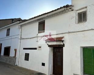 Vista exterior de Casa o xalet en venda en Almodóvar del Pinar amb Calefacció, Terrassa i Traster