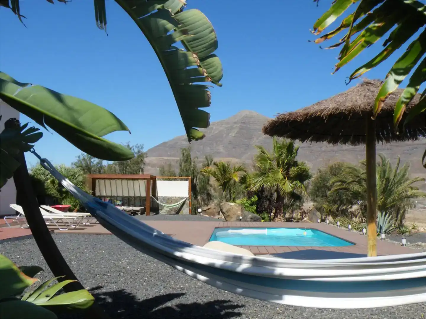 Vista exterior de Pis en venda en Tuineje amb Jardí privat, Traster i Piscina