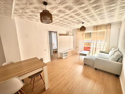 Sala d'estar de Pis de lloguer en Sagunto / Sagunt amb Moblat, Forn i Rentadora