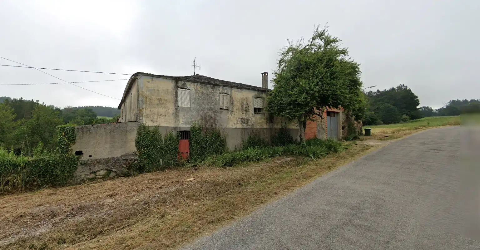Außenansicht von Einfamilien-Reihenhaus zum Verkauf in A Pobra do Brollón 
