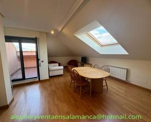 Living room of Attic to rent in Salamanca Capital  with Heating and Terrace