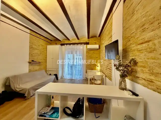 Vista exterior de Piso de alquiler en Valencia con Aire acondicionado, Calefacción y Parquet