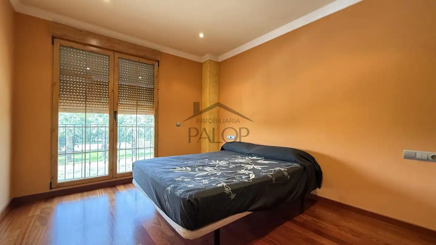 Habitación de Casa adosada en venta en Carcaixent con Aire acondicionado, Calefacción y Terraza