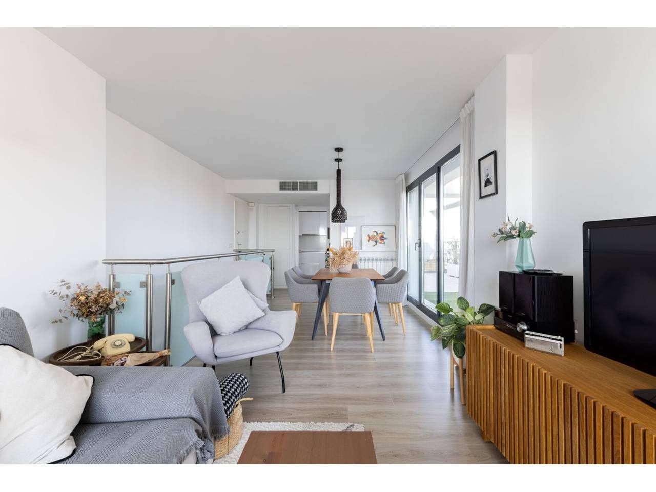 Sala d'estar de Àtic en venda en  Valencia Capital amb Aire condicionat, Calefacció i Parquet