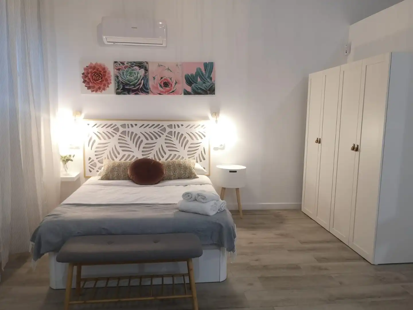 Schlafzimmer von Geschaftsraum zum Verkauf in Málaga mit Klimaanlage, Heizung und Möbliert